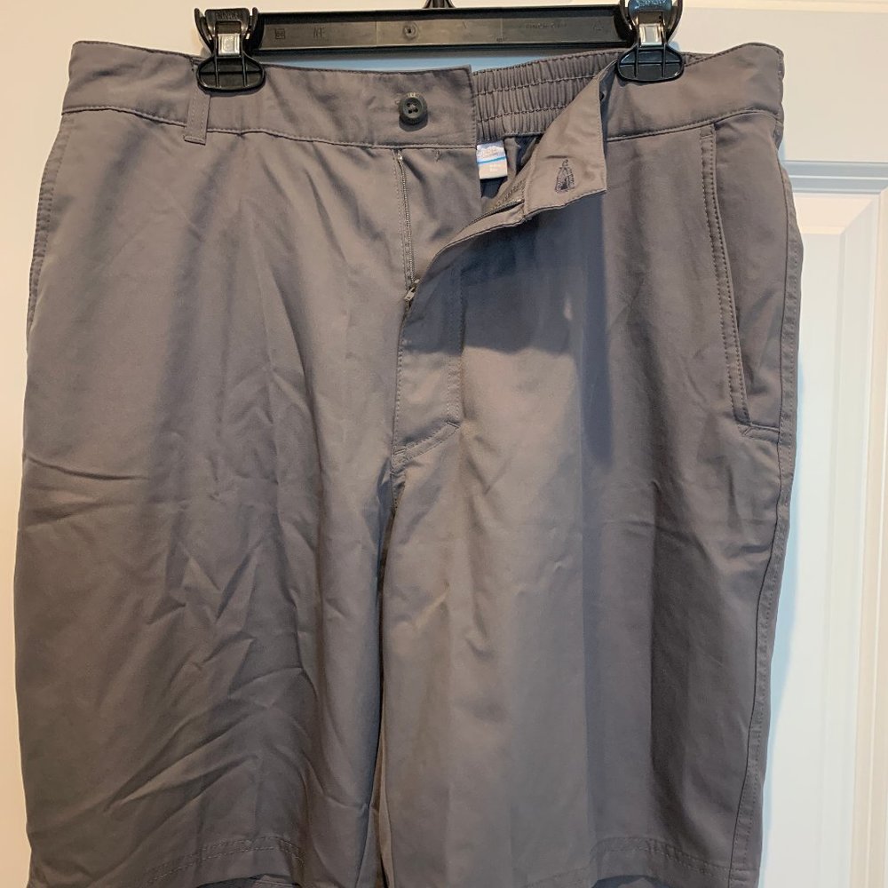 Columbia Men's Shorts - Grey (38W/10L)